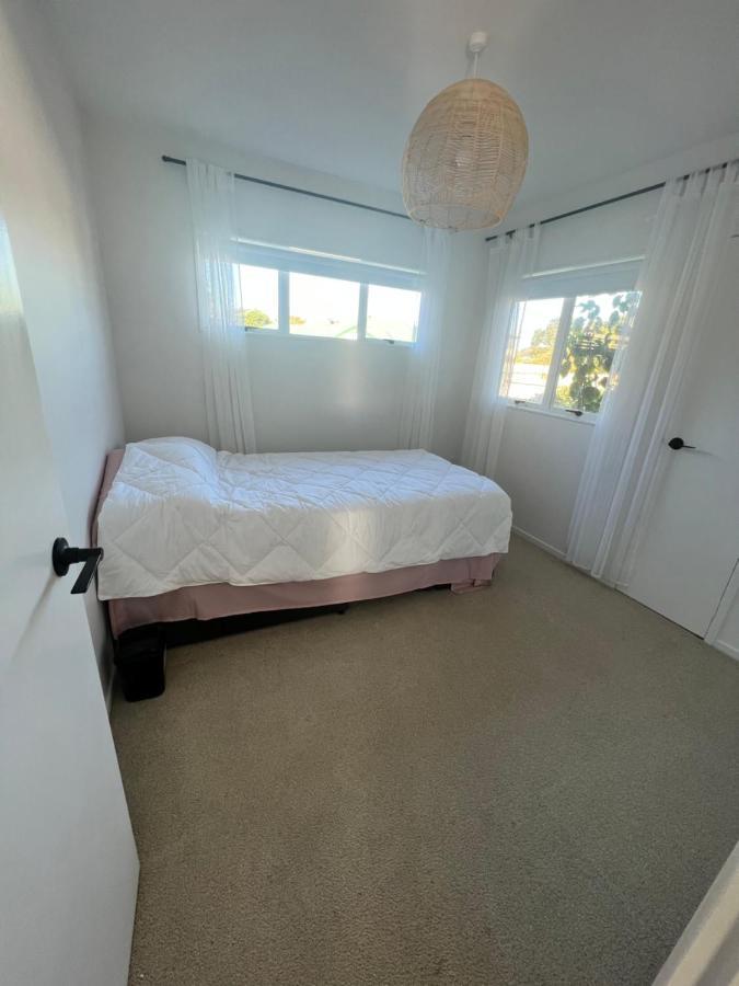 Orewa Homestay Rooms 奥克兰 外观 照片